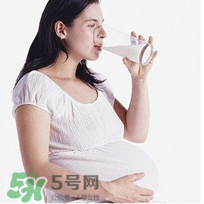 安滿和惠氏孕婦奶粉哪個好？安滿和惠氏孕婦奶粉的區(qū)別
