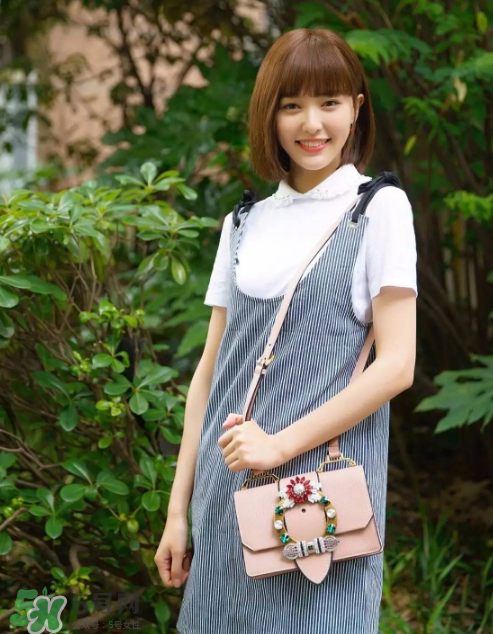 miumiu2017新款包包有哪幾個(gè)系列？miumiu新款包包介紹