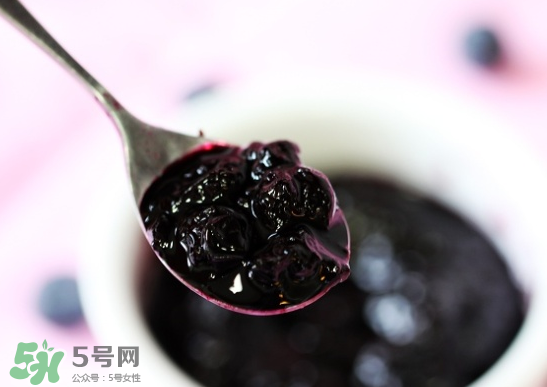 藍莓和楊梅能一起吃嗎？藍莓和楊梅可以一起泡酒嗎？