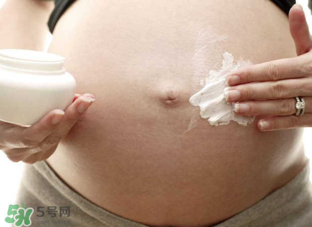妊娠紋怎么長在大腿上了？妊娠紋會不會長在大腿上？