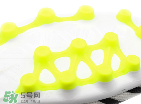 adidas nemeziz 17+怎么樣？阿迪達(dá)斯斑馬足球鞋測(cè)評(píng)