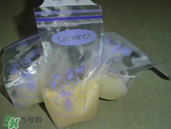 儲奶袋和儲奶杯的區(qū)別？儲奶袋和儲奶杯哪個方便？