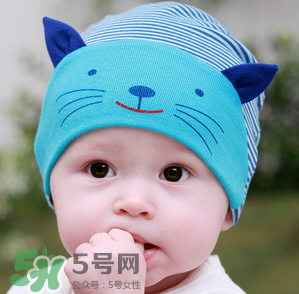 母乳喂養(yǎng)胸會(huì)變小嗎？母乳喂養(yǎng)胸會(huì)不會(huì)變小？