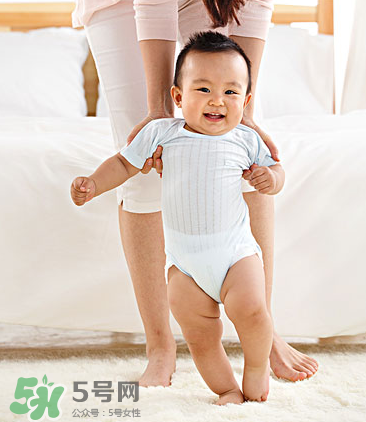 寶寶八字腳的原因 寶寶八字腳是怎么回事？