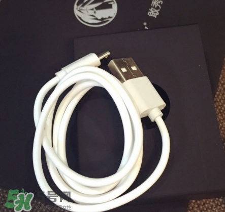 dayshow補水儀怎么充電？dayshow補水儀怎么加水