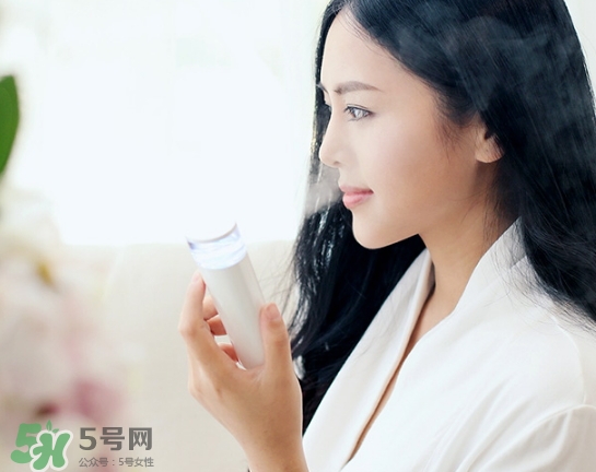 dayshow補水儀怎么充電？dayshow補水儀怎么加水