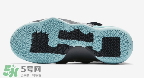 nike lebron soldier 11 igloo多少錢？耐克士兵11冰屋配色價(jià)格