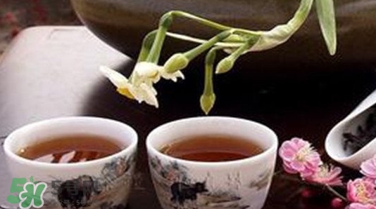 喝荷葉茶能減肥嗎？荷葉茶和什么搭配最好？
