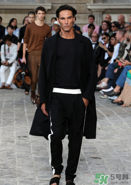 berluti2018年春夏系列服裝怎么樣_好看嗎_款式有哪些？