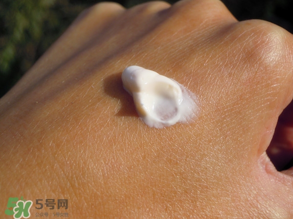 玉蘭油素顏霜怎么樣？玉蘭油素顏霜多少錢？