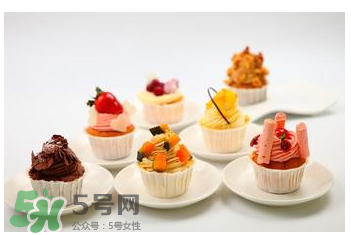哺乳期吃甜食對寶寶有影響嗎？哺乳期吃甜食母乳會變甜嗎？