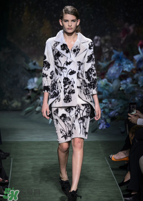 fendi2017秋冬高定秀服裝怎么樣_好看嗎？