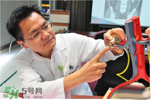 腎結(jié)石怎么治最好？腎結(jié)石的醫(yī)治方法