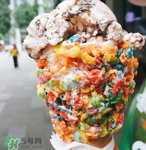 emack bolio's堆疊冰淇淋多少錢？堆疊冰淇淋好吃嗎？