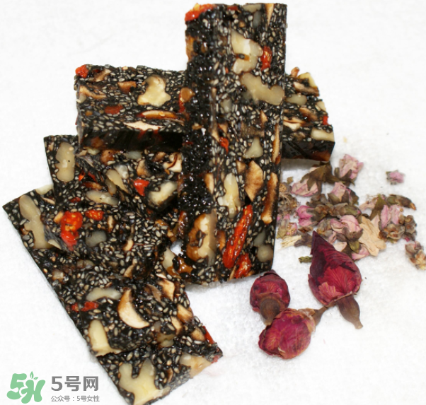 哺乳期吃阿膠對(duì)寶寶有影響嗎？哺乳期能不能吃阿膠？