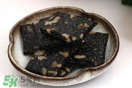 哺乳期吃阿膠對(duì)寶寶有影響嗎？哺乳期能不能吃阿膠？
