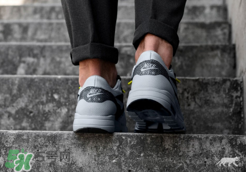 asphalt gold與耐克air max 1聯(lián)名多少錢？為什么這么貴？