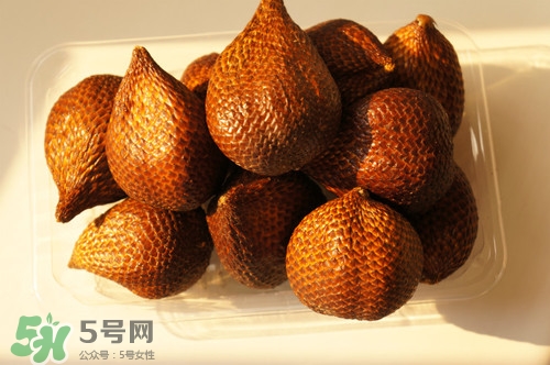 蛇皮果怎么挑？蛇皮果怎么剝？
