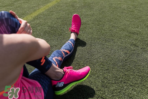 new balance fuelcell跑鞋腳感怎么樣_值得買嗎？