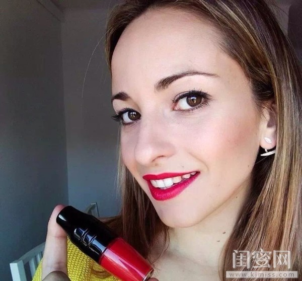 蘭蔻搖搖染唇液哪個顏色好看？蘭蔻搖搖染唇液色號試色
