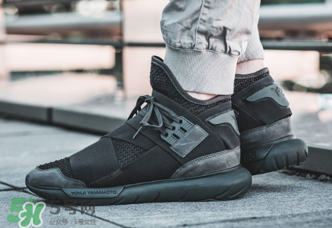 y-3 qasa high 2017上腳效果怎么樣？y-3跑鞋2017上腳好看嗎？