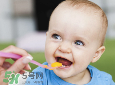 輔食添加過早的危害？為什么不能過早的添加輔食？