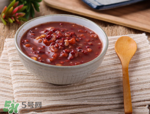 入伏吃什么去濕？入伏吃什么能排出體內(nèi)濕氣？