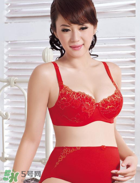 孕婦內(nèi)衣有鋼圈的好還是沒有鋼圈的好呢？