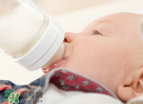 嬰兒吐奶和氙氣有關(guān)系嗎？氙氣會影響嬰兒吐奶嗎？
