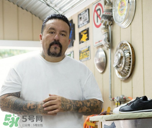 mister cartoon與nike cortez45周年聯(lián)名鞋子多少錢？
