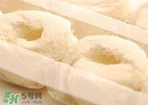 做龍須糖麥芽糖怎么熬？龍須酥怎么吃