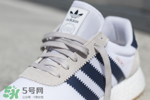 adidas iniki runner多少錢？阿迪達(dá)斯復(fù)古跑鞋專柜價(jià)格