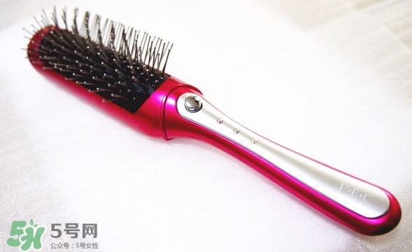 小泉成器音波電動(dòng)梳怎么用？小泉成器音波震動(dòng)梳子使用方法