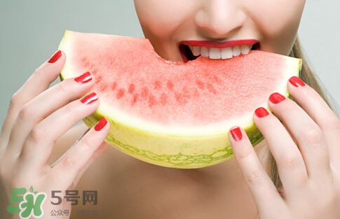 ?做三伏灸可以吃西瓜嗎？?做三伏灸要忌口嗎？