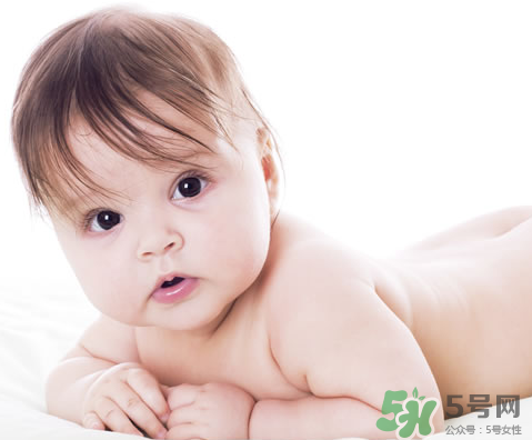 夏季濕疹怎么好的快？夏季濕疹和出汗有關(guān)系嗎？