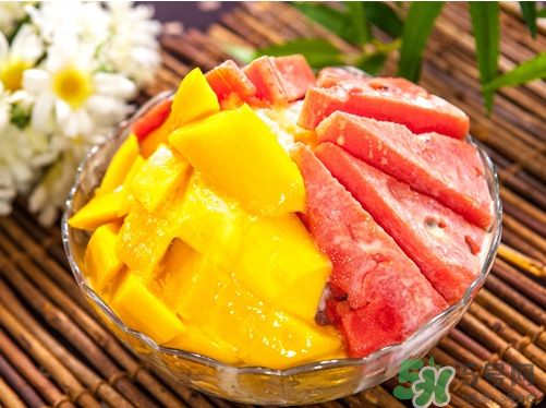 西瓜和冰淇淋能一起吃嗎？吃完冰淇淋可以吃西瓜嗎？