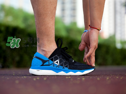 reebok floatride run腳感怎么樣？銳步floatride跑鞋測評