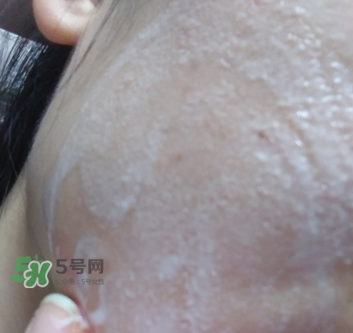 貝蜜清凈痘控油潔面啫喱怎么樣？貝蜜清祛痘控油潔面啫喱好用嗎？