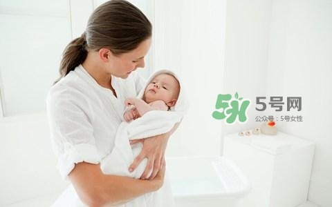 吃什么排惡露最快？產(chǎn)后惡露怎么護(hù)理？