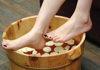 三伏天能用姜泡腳嗎？三伏天用姜泡腳好嗎？