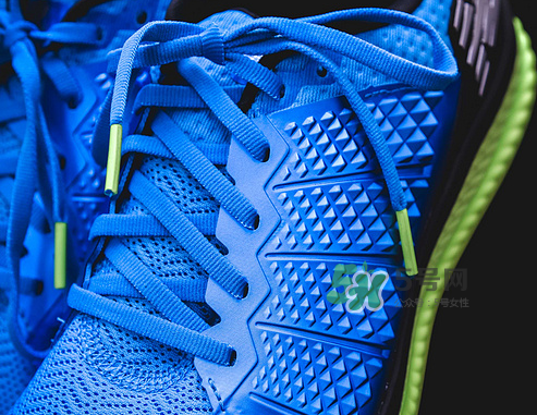 new balance fuelcell怎么樣？新百倫fuelcell跑鞋測(cè)評(píng)