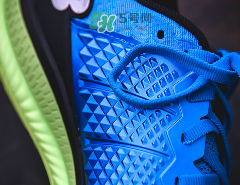 new balance fuelcell怎么樣？新百倫fuelcell跑鞋測(cè)評(píng)
