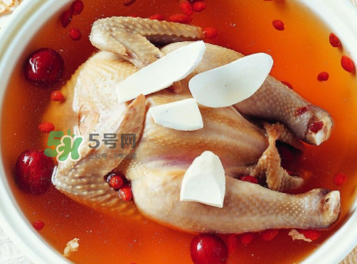 三伏天能吃鴨肉嗎？三伏天鴨肉燉什么好？