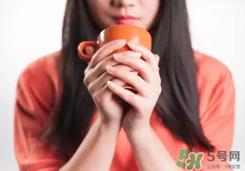 三伏天喝熱水能驅寒嗎？三伏天為什么喝熱水？