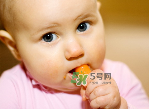 寶寶沒長(zhǎng)牙能吃面條嗎？寶寶沒長(zhǎng)牙能不能喂面條？