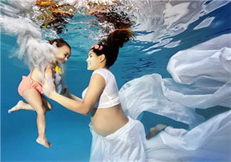 孕婦腳腫了是缺什么？孕婦腳腫了需要補充什么營養(yǎng)嗎？