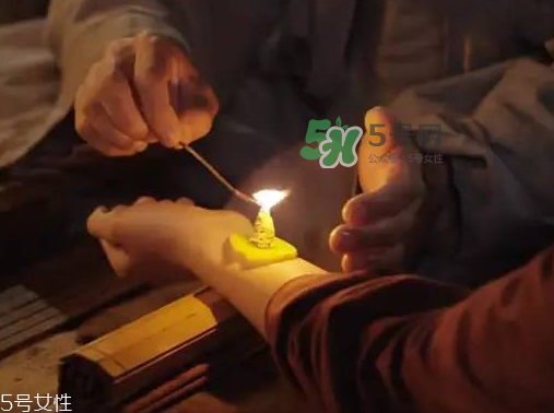 ?三伏天為什么要艾灸？?三伏天為什么要做灸？