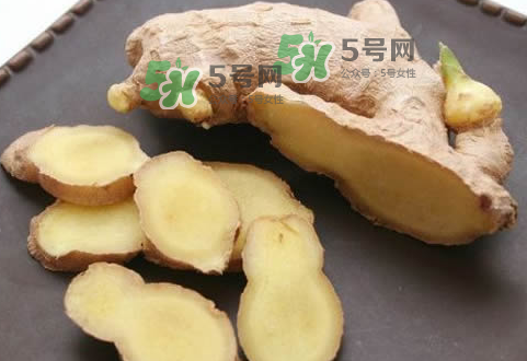 三伏天用什么泡腳最好？三伏天用什么泡腳去濕氣？