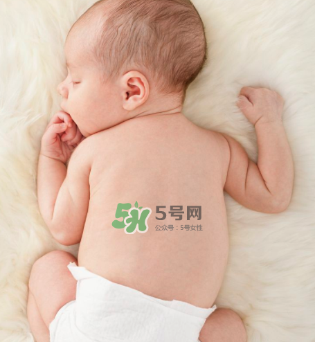 寶寶暑熱癥的癥狀 寶寶暑熱怎么辦？