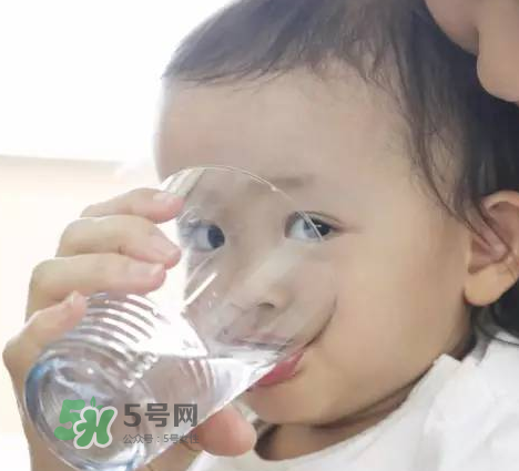 寶寶喝什么水好？寶寶喝哪種水好？